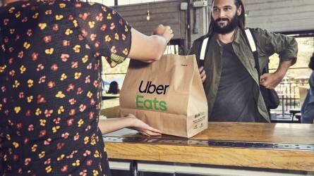 Kitart az ételkiszállítás mellett az Uber