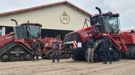 Új CASE IH Quadtrac traktort adtak át Mezőhegyesen