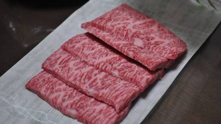 Kiélezett a verseny a japán wagyu marhahúsért
