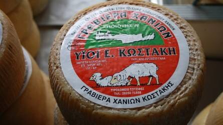 Az áremelkedések áldozata lehet egy híres görög sajt