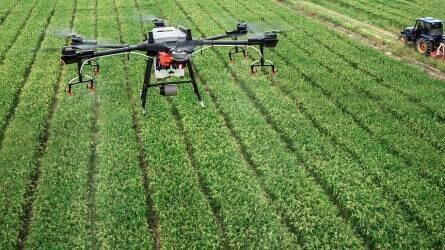 Növényvédelmi drónpilótákat képző intézményeket jelölt ki a Nébih