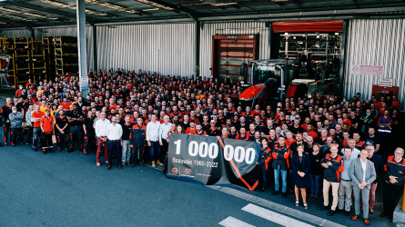 A Massey Ferguson Beauvais-i gyártóegysége az egymilliomodik legyártott traktorát ünnepli