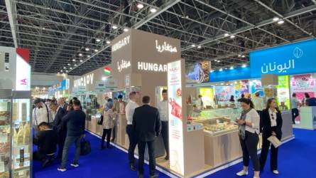 Magyar élelmiszereket mutatnak be Dubajban