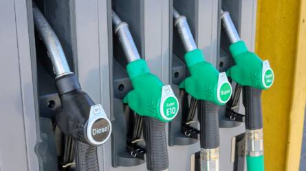 70–80 forinttal lehet drágább az üzemanyag fél év múlva