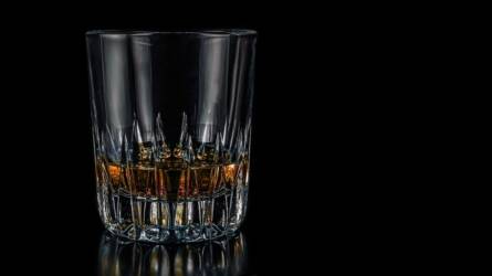 Csaknem 200 éves skót whisky kerül kalapács alá