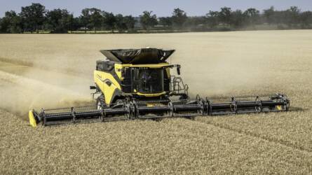 Átírta az aratás jövőjét új CR11 kombájnjával a New Holland