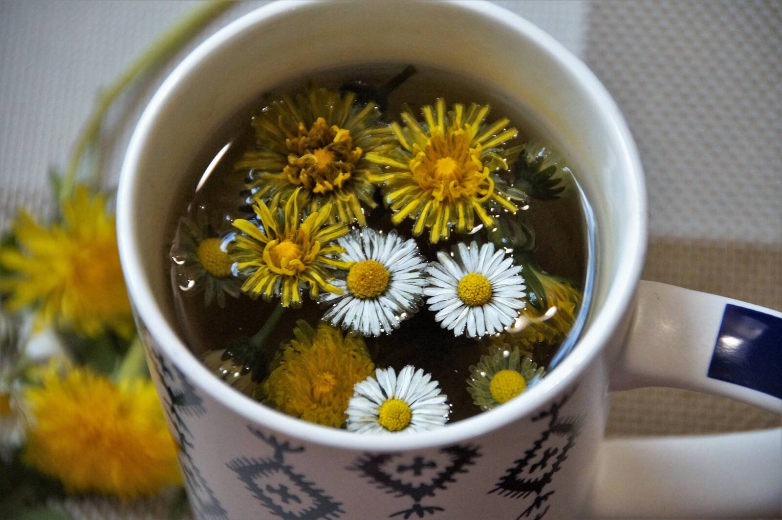 Finom tea gyógynövényekből
