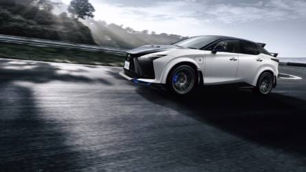 Sportverzió készülhet a Lexus elektromos szabadidőjárművéből