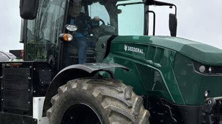 Új francia traktor születik, el akarják hagyni belőle a sebességváltót