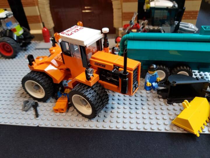 Legóból készülnek traktorok
