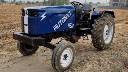 Itt az első olcsón üzemeltethető, mégis hatékony elektromos traktor?