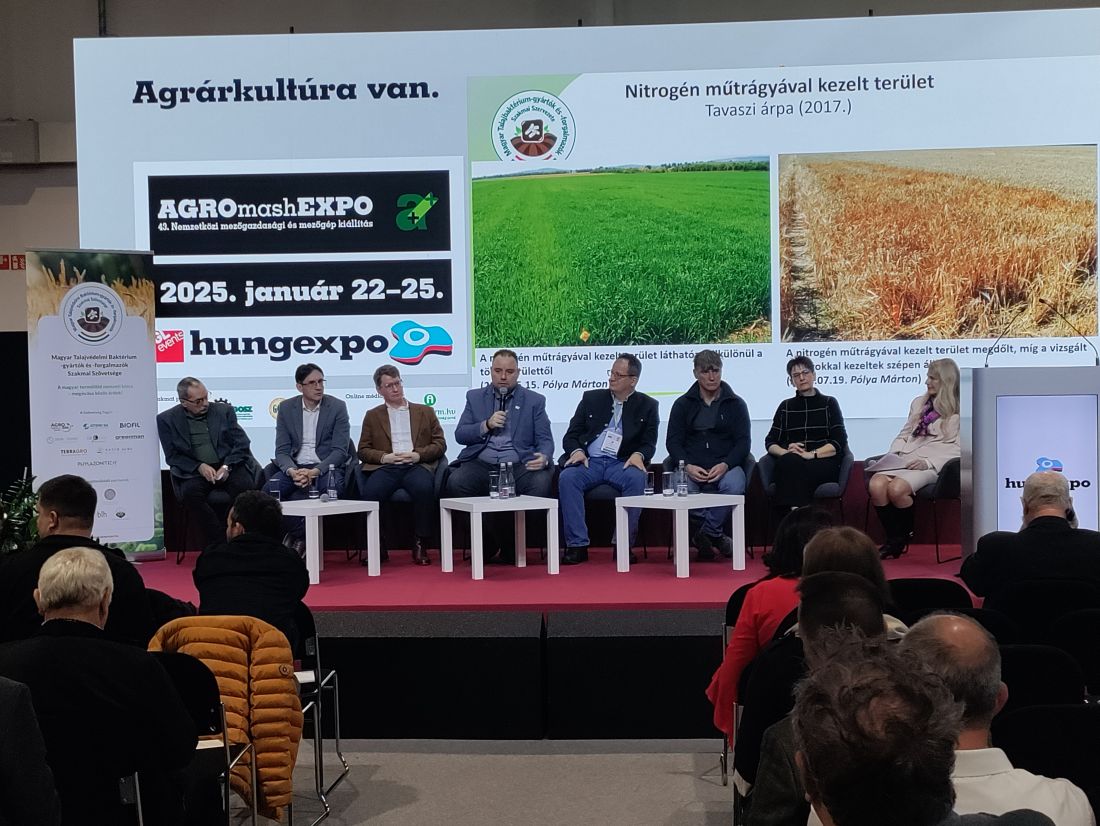 Az előadók az AGROmashEXPO színpadán