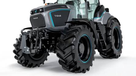 Ez az elektromos traktor mindent tud, amit a hagyományosak, egy meglepetést is elrejtettek benne