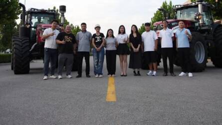 Váratlan újdonsággal léptek elő a kínaiak, alaposan meglepték vele a piacot