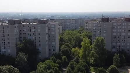 Lakótelep vs. lakópark – Intézményi és rekreációt szolgáló zöldfelületi elem ellátottság összehasonlítása