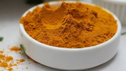Arany tej és valóság: mire jó a kurkuma?