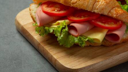 Hétköznapi élelmiszer lehet a demencia legyőzője, ebből kellene többet ennünk