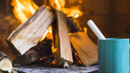 Így ég leghosszabban a tűzifa, ezt a trükköt érdemes eltanulni