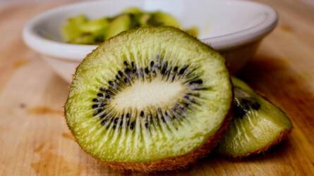 A kertben is megterem ez a C-vitaminban gazdag gyümölcs