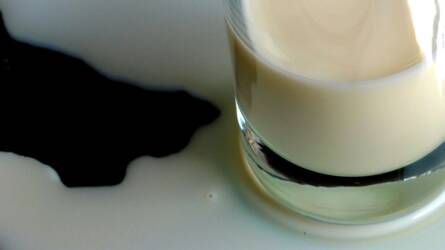 A rózsaszín tej, amiről már csodákat mesélnek