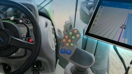 Az öreg MTZ-t is felokosította a svéd robotkormányzási rendszer, magyar gazda számolt be a hatalmas előrelépésről